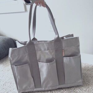 Logan and Lenora Tote